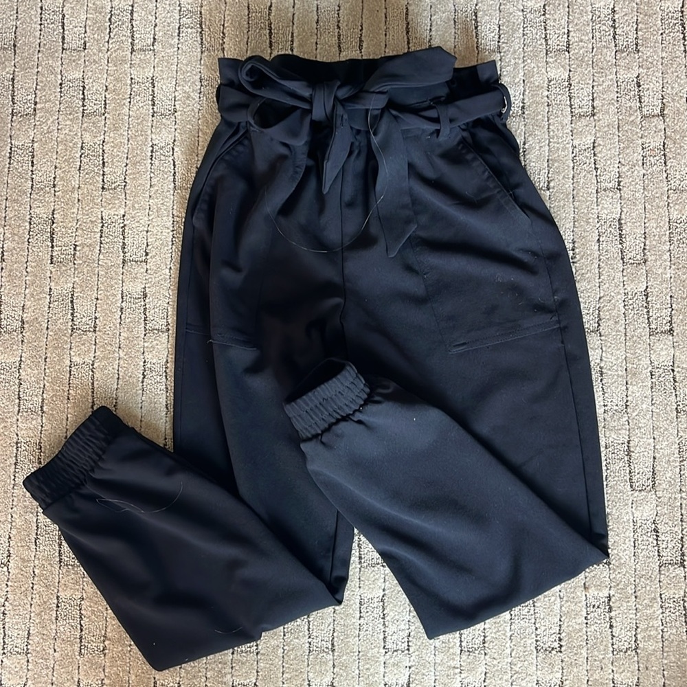 BBJ Los Angeles paper bag style waist tie jogger black pants